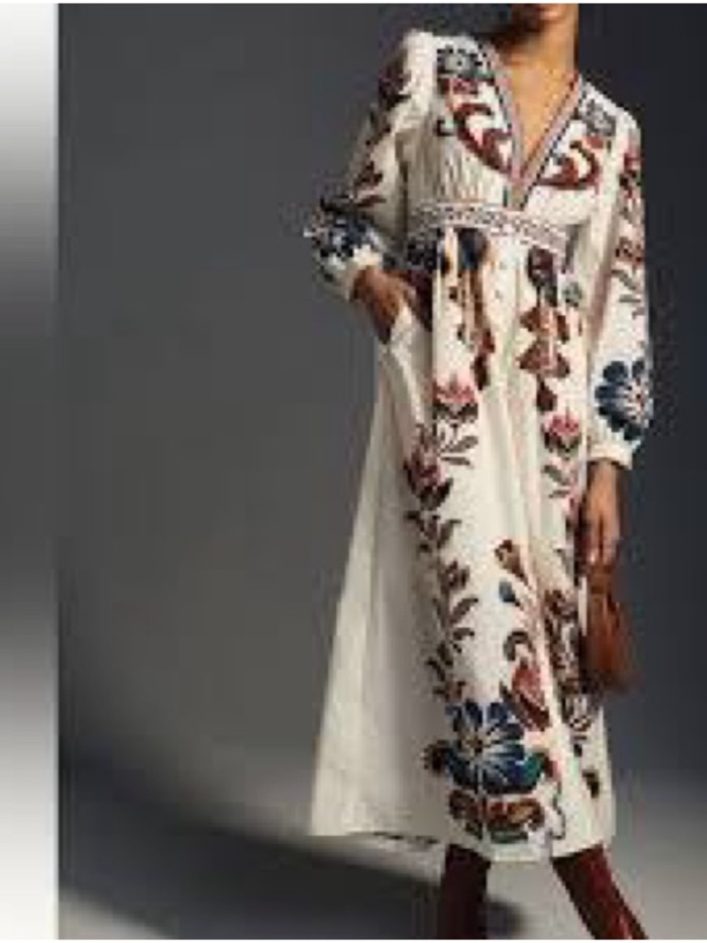 Anthropologie farm rio Cream Maxi Dress with Multicolor Floral Embroidery